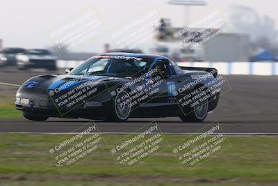 media/Jan-18-2026-CalClub SCCA (Sun) [[8bc6468723]]/Group 5 Race/Turn 1/